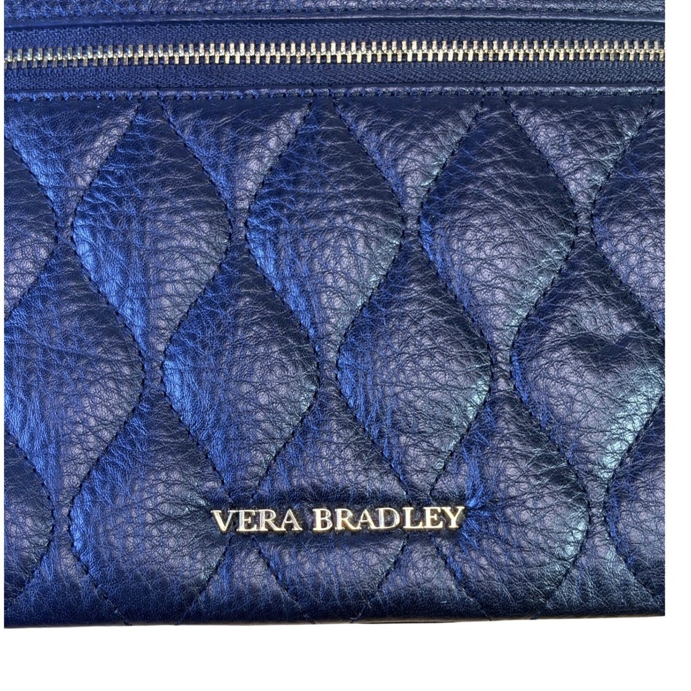 Vera Bradley Mia Black Quilted Genuine Leather Wristlet Clutch Floral Interior - Picture 7 of 9